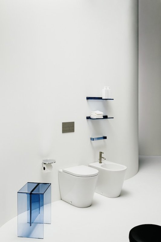 Унитаз приставной напольный Laufen Kartell by Laufen