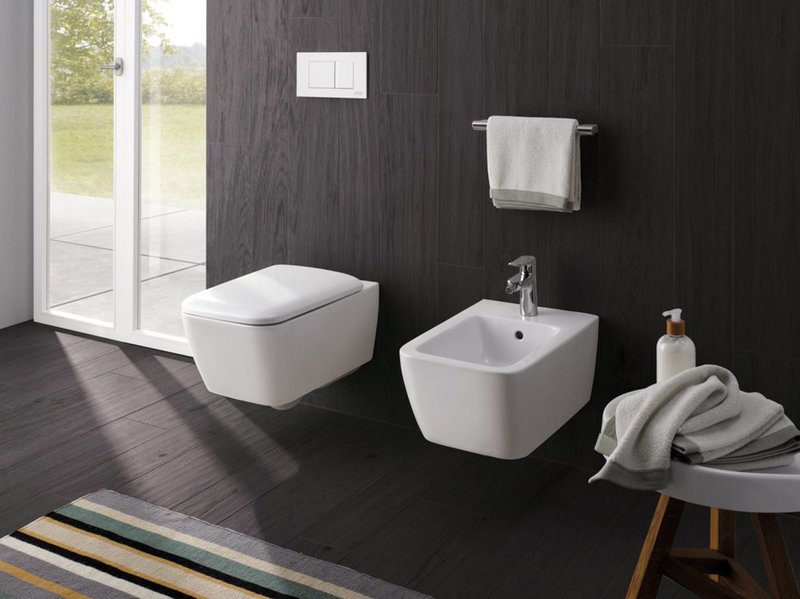 Унитаз подвесной Geberit iCon Square
