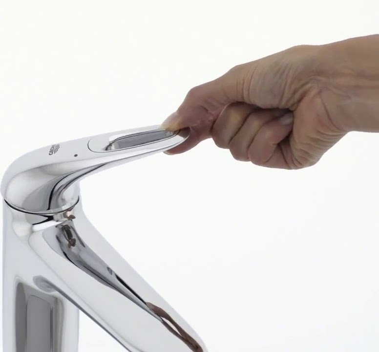Смеситель для раковины Grohe Eurostyle New